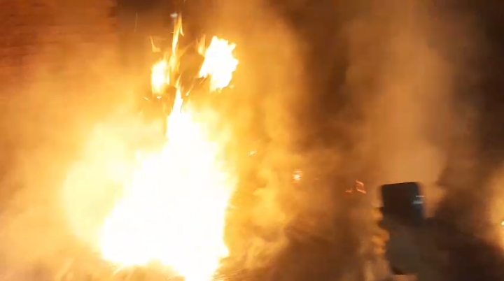 Raebareli Fire Breaks Out: सरेनी क्षेत्र में भीषण अग्निकांड, ऐसे टला बड़ा हादसा