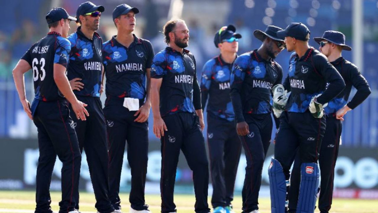 T20 World Cup 2026: नामीबिया ने टॉस जीतकर पहले गेंदबाजी करने का फैसला किया