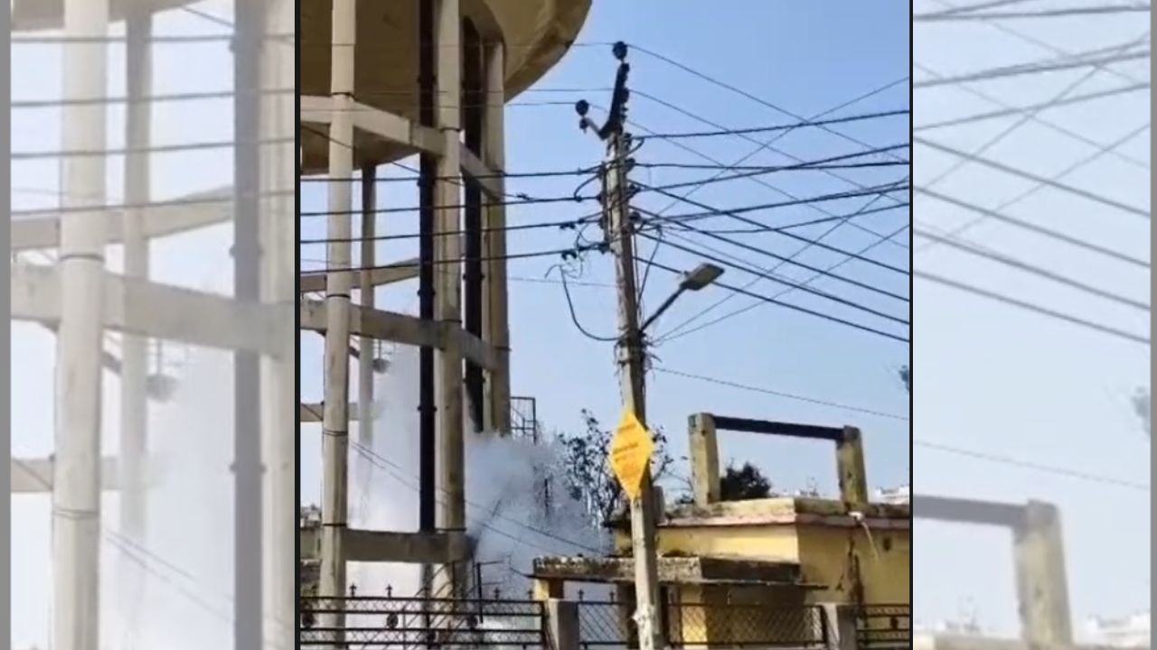 एटा में पार्क बना तालाब, मची अफरा तफरी; देखें वायरल वीडियो