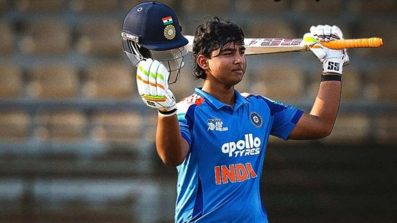 U-19 World Cup Final: वैभव सूर्यवंशी का ऐतिहासिक पारी, शतक के साथ छक्कों का रिकॉर्ड ध्वस्त