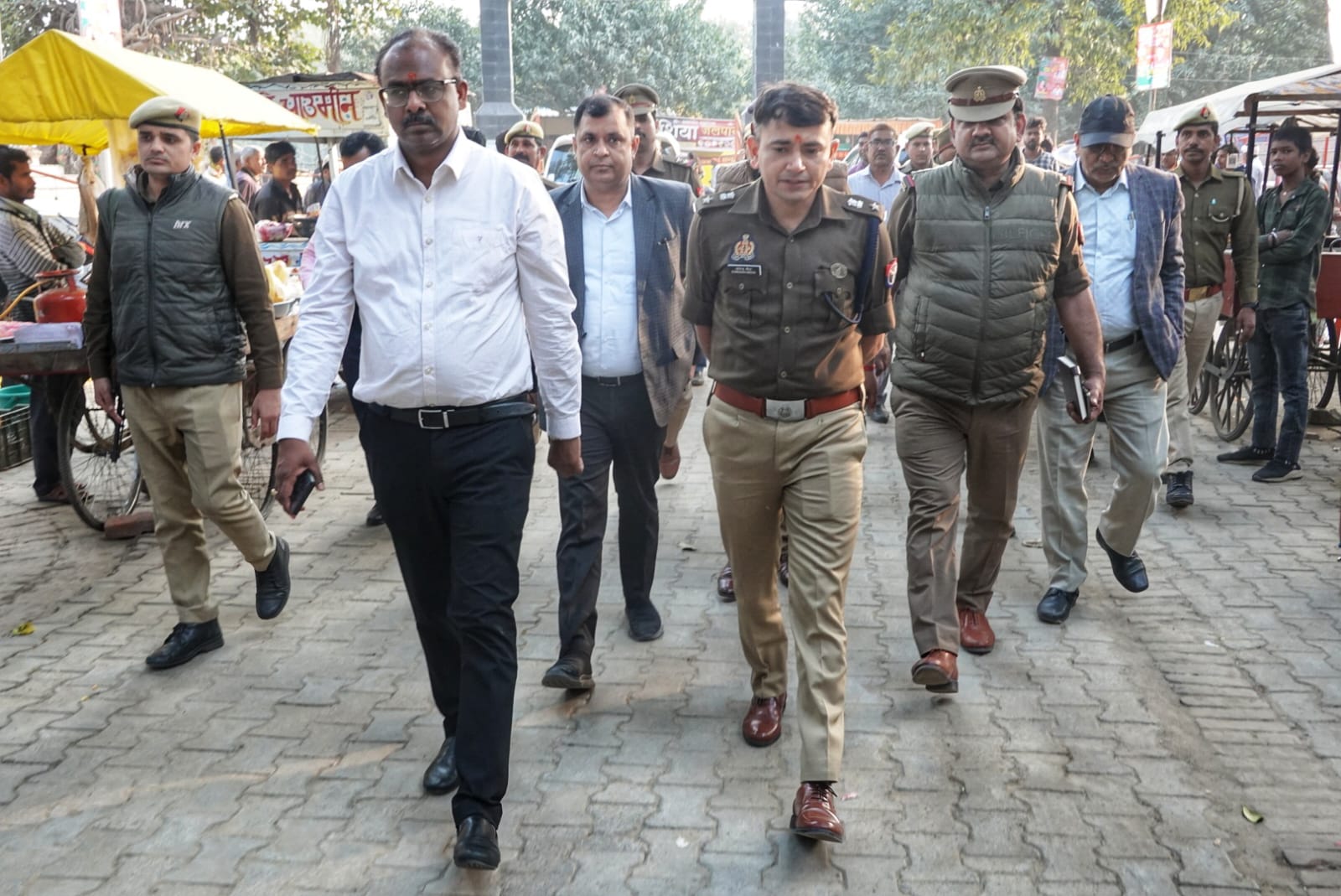 महाशिवरात्रि से पहले प्रशासन अलर्ट, डीएम-एसपी ने शिव मंदिरों का किया निरीक्षण, दिए सख्त निर्देश