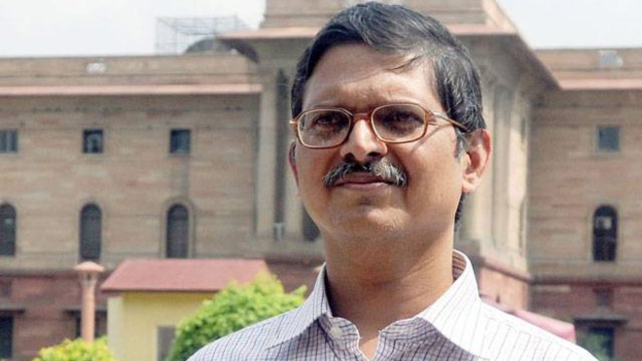 देवरिया भूमि आवंटन मामला सुप्रीम कोर्ट पहुंचा, पूर्व IPS अमिताभ ठाकुर की गिरफ्तारी को बताया असंवैधानिक