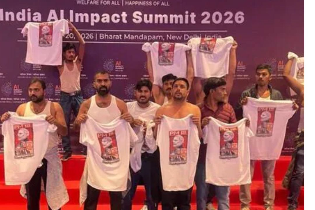 दिल्ली AI समिट से बड़ी खबर: भारत मंडपम में यूथ कांग्रेस का जोरदार हंगामा, पुलिस से नोकझोंक