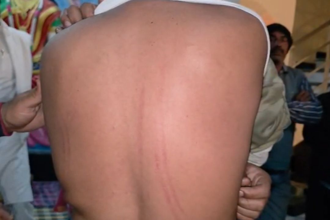 मुजफ्फरनगर में शिव मंदिर में महंत पर हमला, मूर्तियों की खंडित