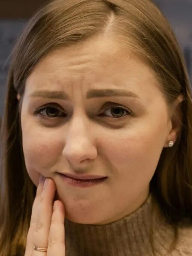 हड्डियों को मजबूत रखने के लिए जानें विटामिन K का अहम रोल