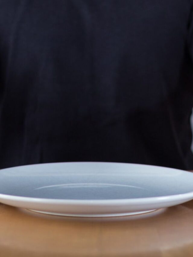 सुबह खाली पेट क्या खाना फायदेमंद है? जानें सही ऑप्शन