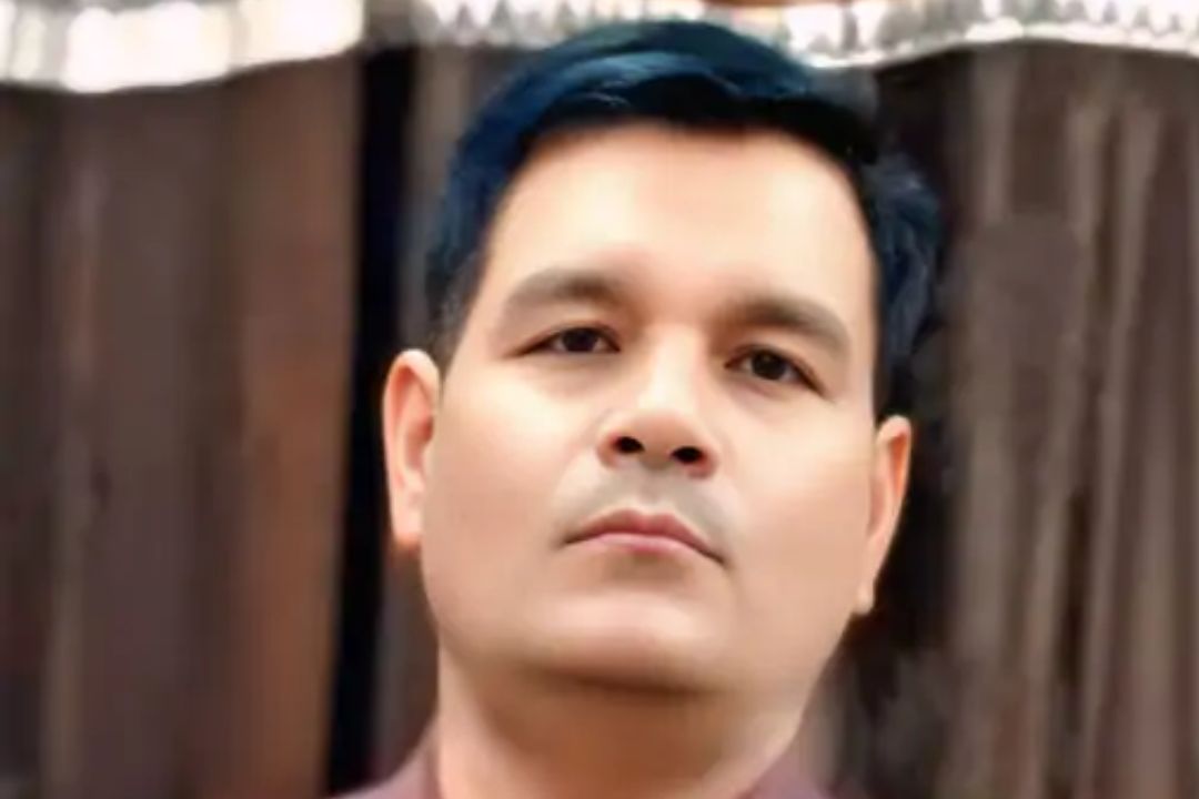 अवैध संबंध के लिए बीवी ने उजाड़ा खुद का सुहाग, प्रेमी के साथ मिलकर रची हेमंत हत्याकांड की साजिश, पढ़ें एटा पुलिस का सनसनीखेज खुलासा