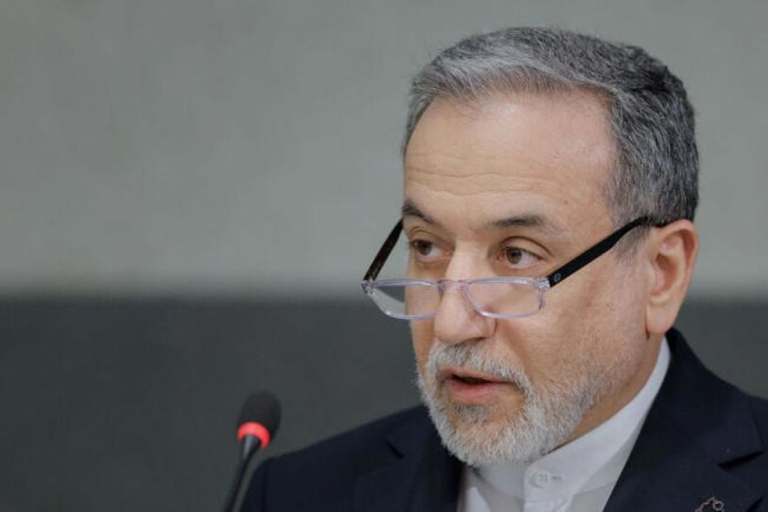 US Iran War: ईरान ने अमेरिका से किया इंकार, मध्य पूर्व में लड़ाई जारी… जानें पूरी स्थिति