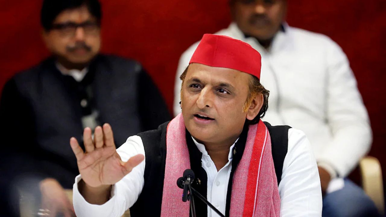 CEC ज्ञानेश कुमार को हटाने को लेकर विपक्ष लामबंद, अखिलेश यादव ने साफ किया रुख