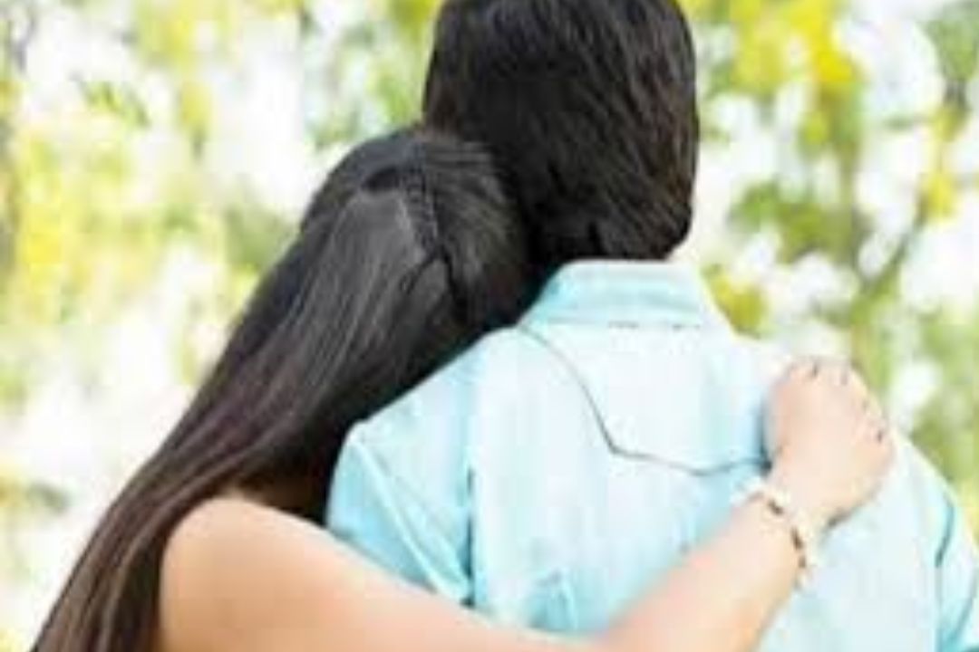 बदायूं में धोखा, गुस्सा और प्यार का ड्रामा, प्रेमिका ने थाने में मचाया हंगामा और फिर… जानें क्या है पूरा मामला