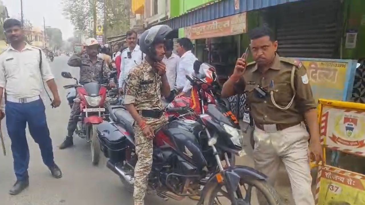 झारखंड: रामनवमी-ईद को लेकर देवघर में सुरक्षा चाक-चौबंद, डीजे पर सख्त रोक