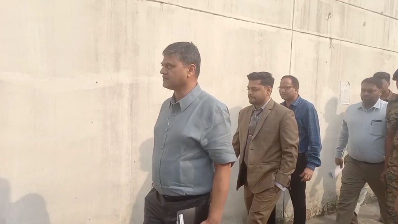 स्वास्थ्य सेवाओं पर सरकार का फोकस: धनबाद के SNMMCH में बड़ा बदलाव तय, 500 से 1000 बेड तक बढ़ेगा अस्पताल