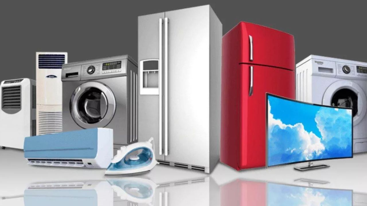 अप्रैल में लग सकता है बड़ा झटका, महंगे होने वाले हैं ये जरूरी सामान