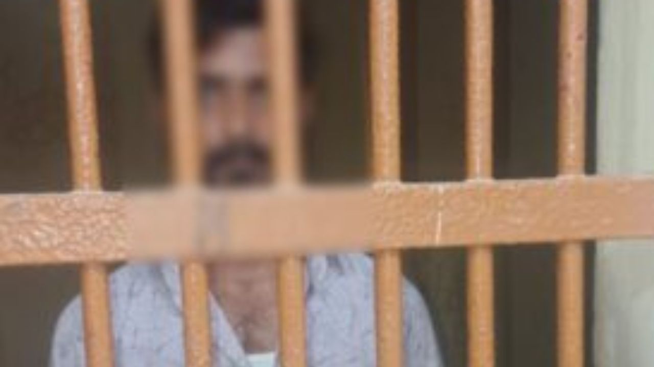 गोरखपुर में पुलिस की बड़ी कार्रवाई: ईंट- पत्थरों से हमला करने वाला मुख्य आरोपी गिरफ्तार, अन्य की तलाश जारी…