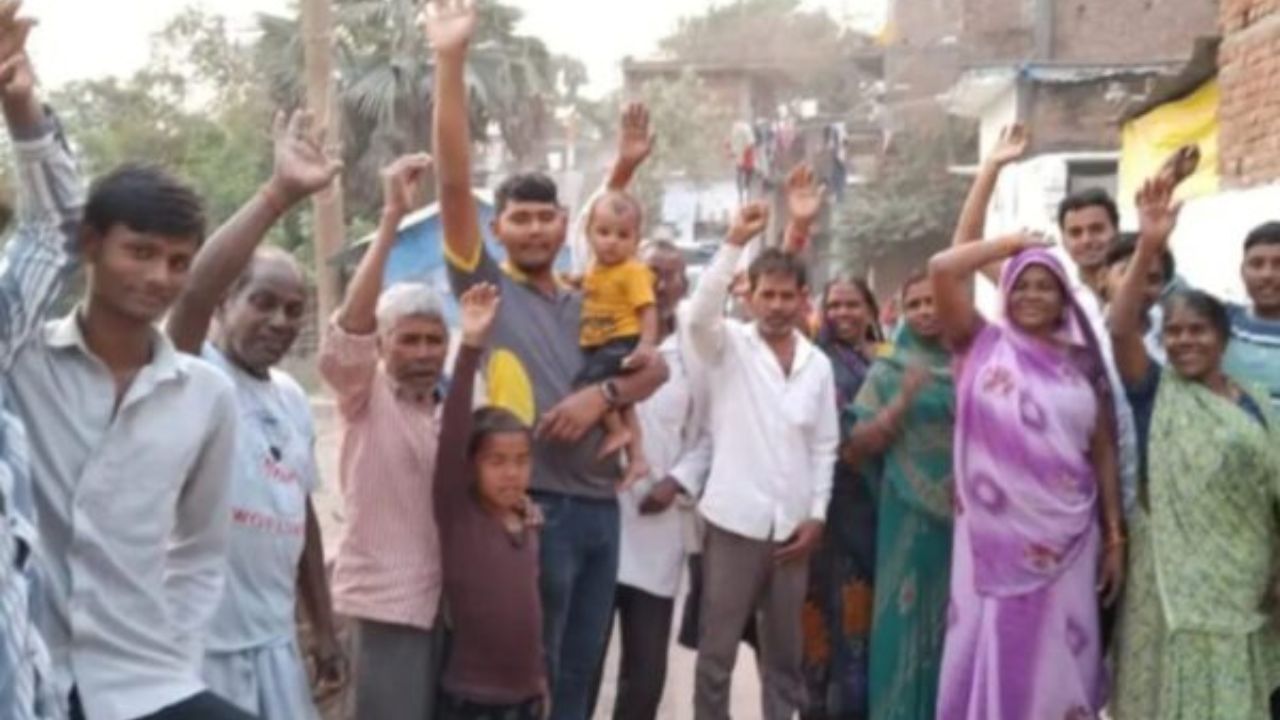 गोरखपुर में पेयजल संकट गहराया, मिनी ट्यूबवेल बना शोपीस, नगरवासियों ने लगाए ये आरोप