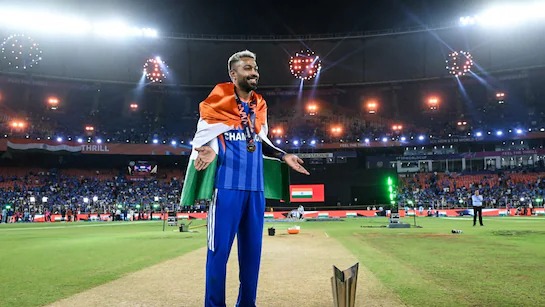 टी20 वर्ल्ड कप जीत के जश्न के बीच विवादों में हार्दिक पांड्या, पुणे में शिकायत दर्ज; जानें क्या है पूरा मामला