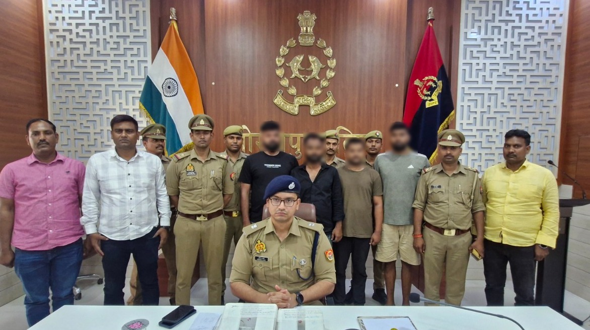 Gorakhpur Firing: पैसे के विवाद में फायरिंग, पुलिस ने 4 आरोपी को किया गिरफ्तार; कई अवैध चीजें बरामद