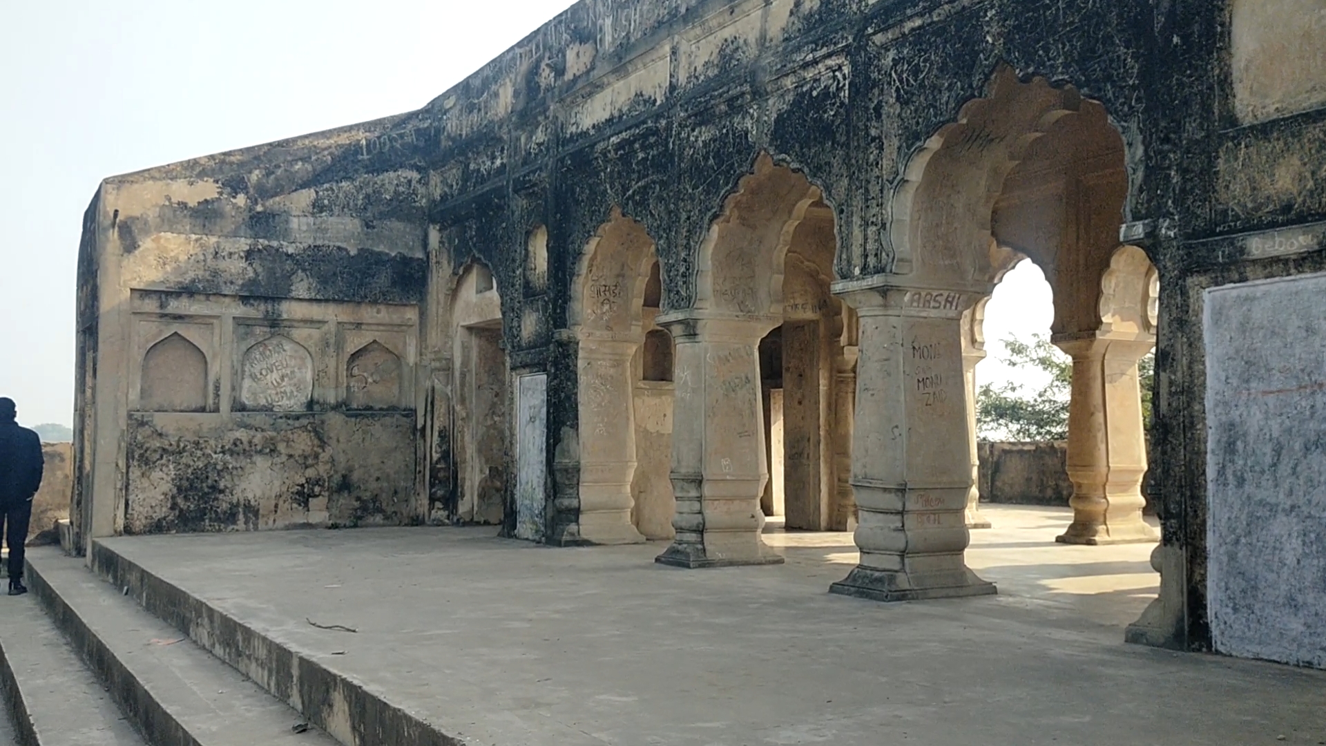 रायबरेली में अनोखी है ये 600 साल पुरानी होली की परंपरा, पढ़ें रोचक कहानी