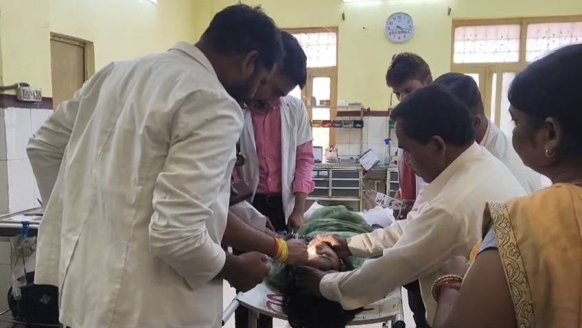 लिव इन रिलेशनशिप में रह रही युवती ने प्रेमी के शादी से मुकरने पर की आत्महत्या, मुकदमा दर्ज, युवक हिरासत में