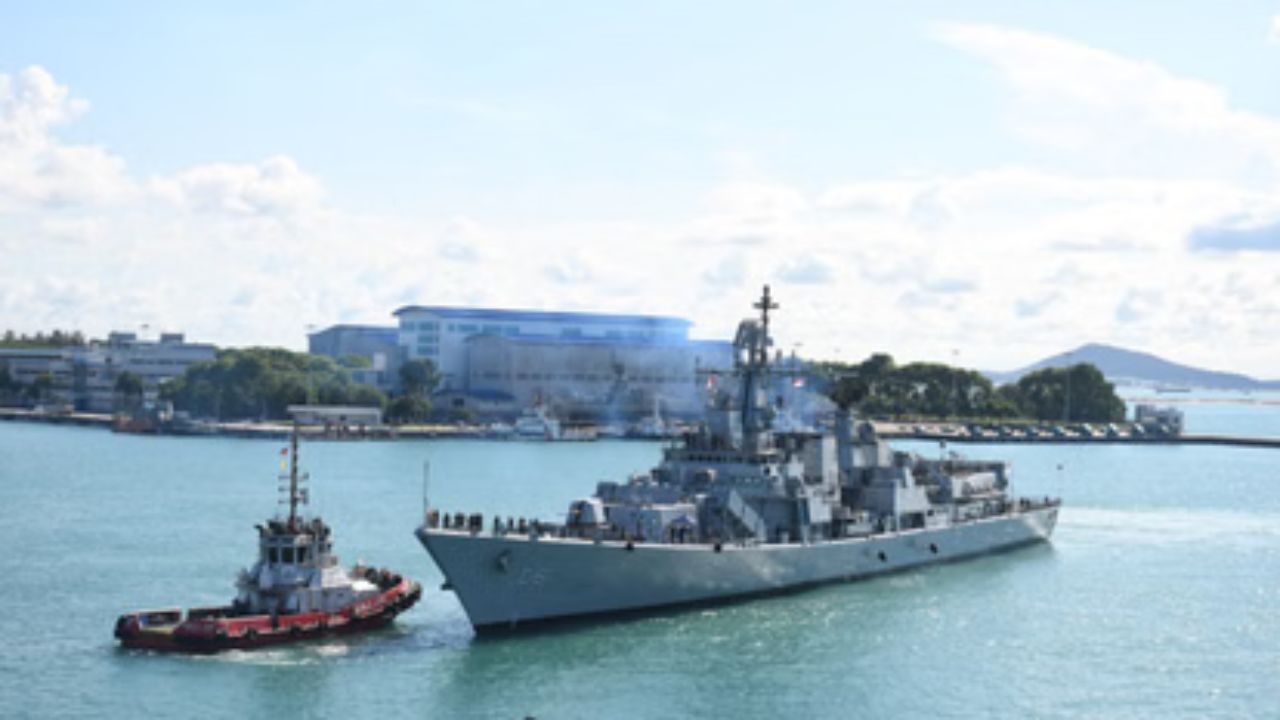 Indian Navy Agniveer Job: देश सेवा का सपना देखने वालों के लिए शानदार मौका, भारतीय नौसेना में निकली बंपर भर्ती; ऐसे करें अप्लाई