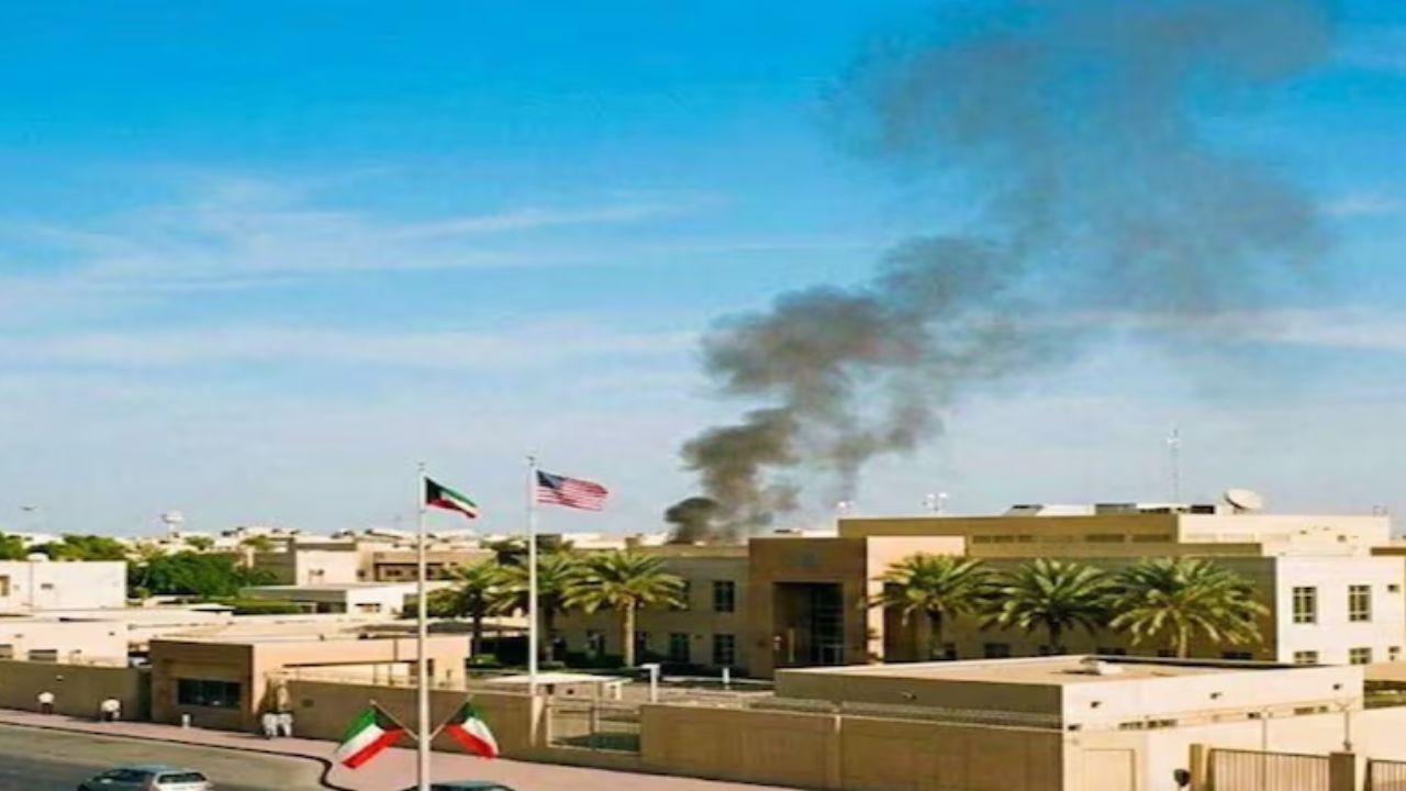 Iran Israel War: कुवैत में अमेरिकी दूतावास पर हमला, ईरान ने दागी कई मिसाइलें
