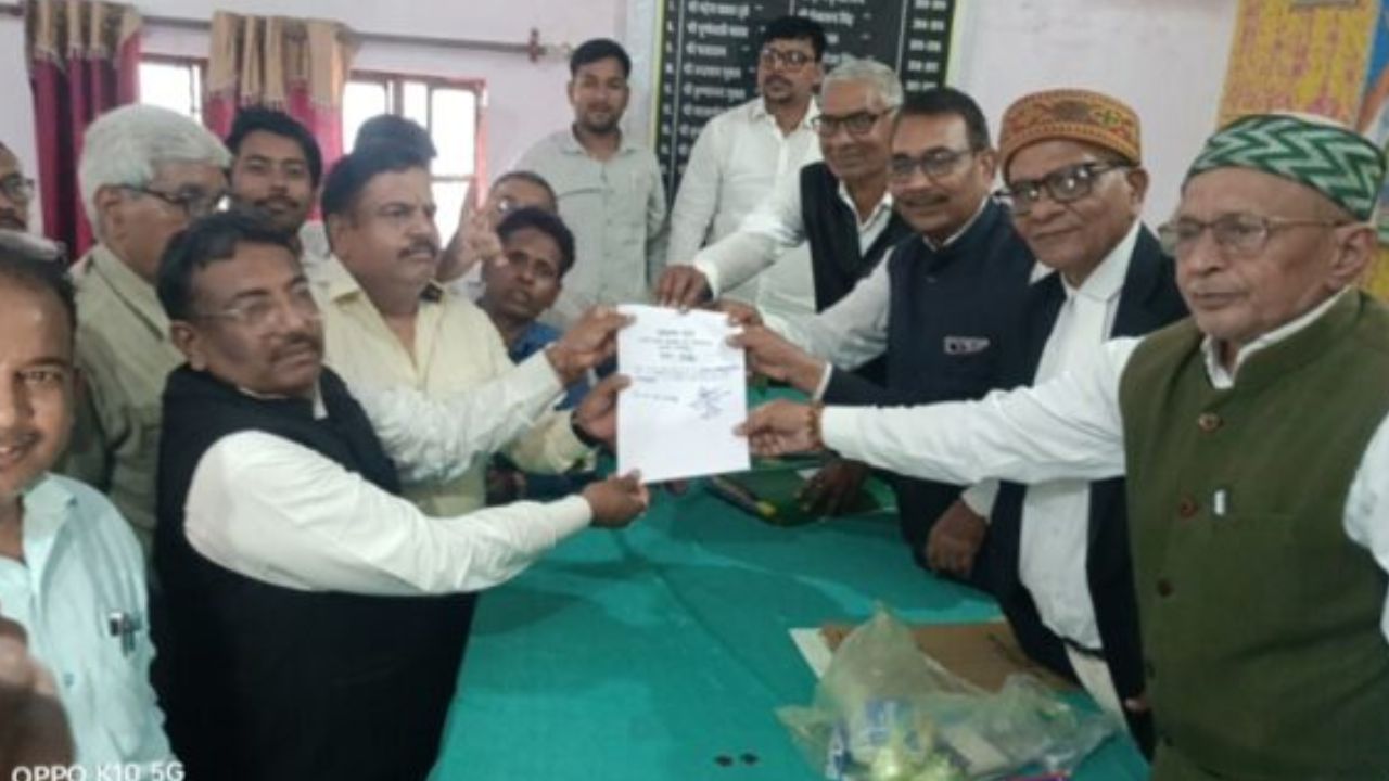 गोरखपुर: खजनी बार एसोसिएशन चुनाव में कांटे की टक्कर, एक वोट और पलट गई पूरी बाजी!