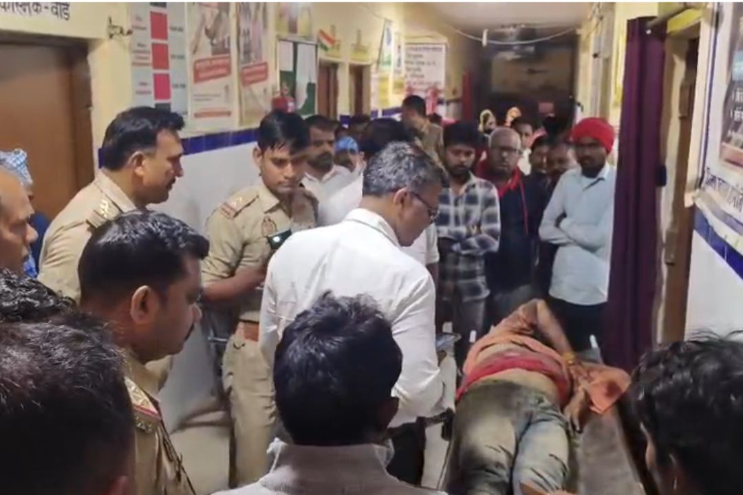 महराजगंज में खौफनाक वारदात: शराब पिलाने के बहाने घर से बुलाया और फिर… सुबह सड़क किनारे मिला शव