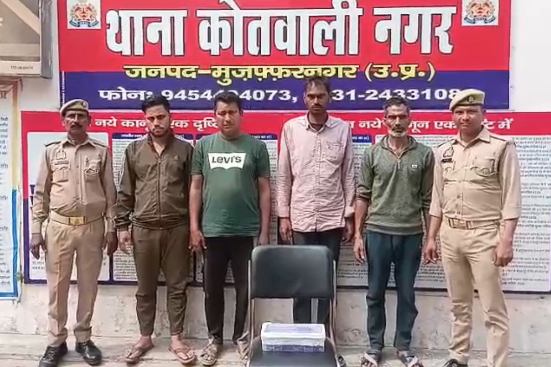 मुजफ्फरनगर पुलिस की बड़ी कार्रवाई: पिकअप में भरकर ले जाए जा रहे थे पशु और फिर… जानिए पूरा मामला