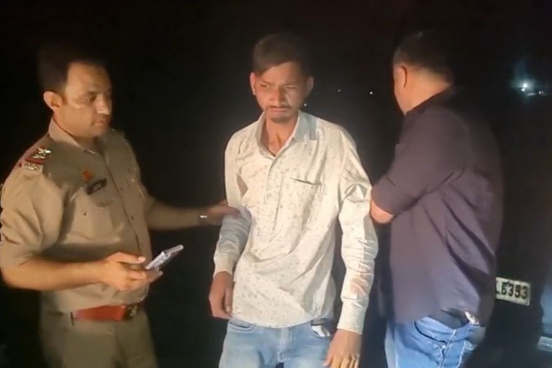 मासूम से दरिंदगी के बाद भागा आरोपी मामा, पुलिस से मुठभेड़ और फिर… तमंचा बरामद