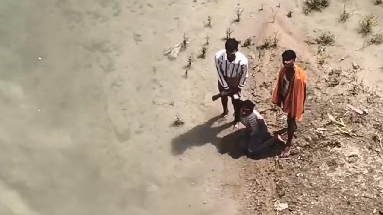 Sonbhadra News: युवती ने पुल से लगाई छलांग, आखिर क्यों उठाना पड़ा ऐसा कदम?