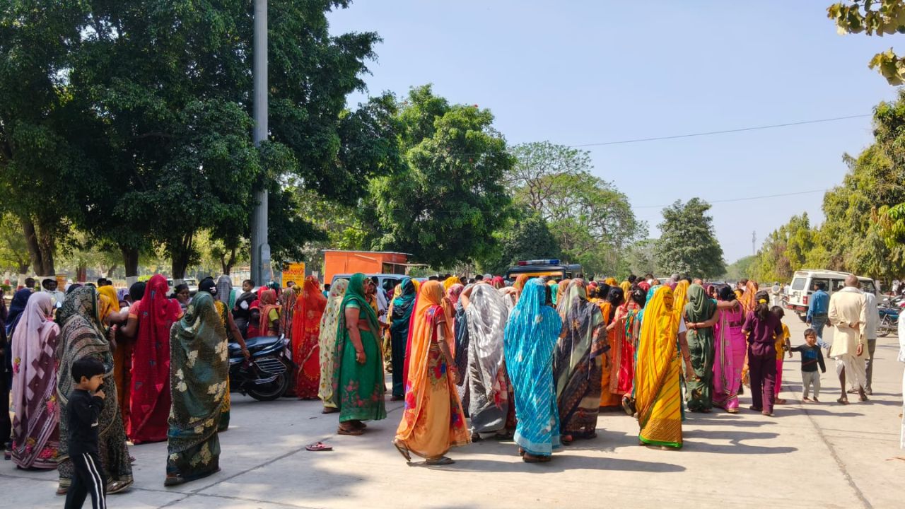 नशे में एक चूक और खत्म हो गई ज़िंदगी! छत से उतरते वक्त क्या हुआ, जानकर सिहर जाएंगे आप