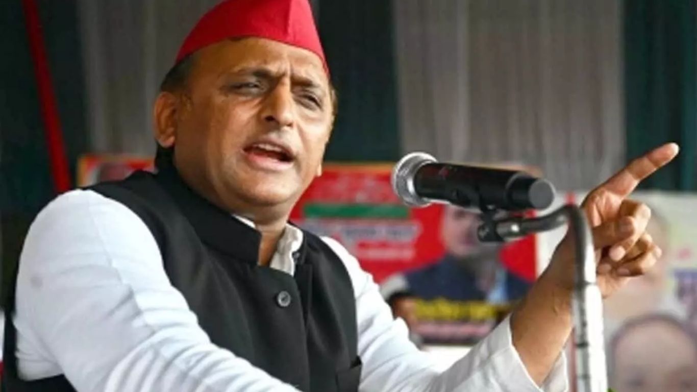 ‘इस बार थाली नहीं, सिलेंडर बजाएंगे…’ गैस किल्लत पर अखिलेश यादव का बड़ा बयान, संसद में टीएमसी का अनोखा विरोध, पढ़ें पूरी खबर