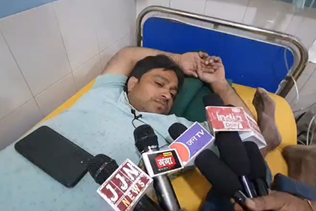 रामनगर में पहाड़ी मोड़ बना मौत का जाल, 60 फीट गहरी खाई में गिरा कैंटर, मची अफरा-तफरी