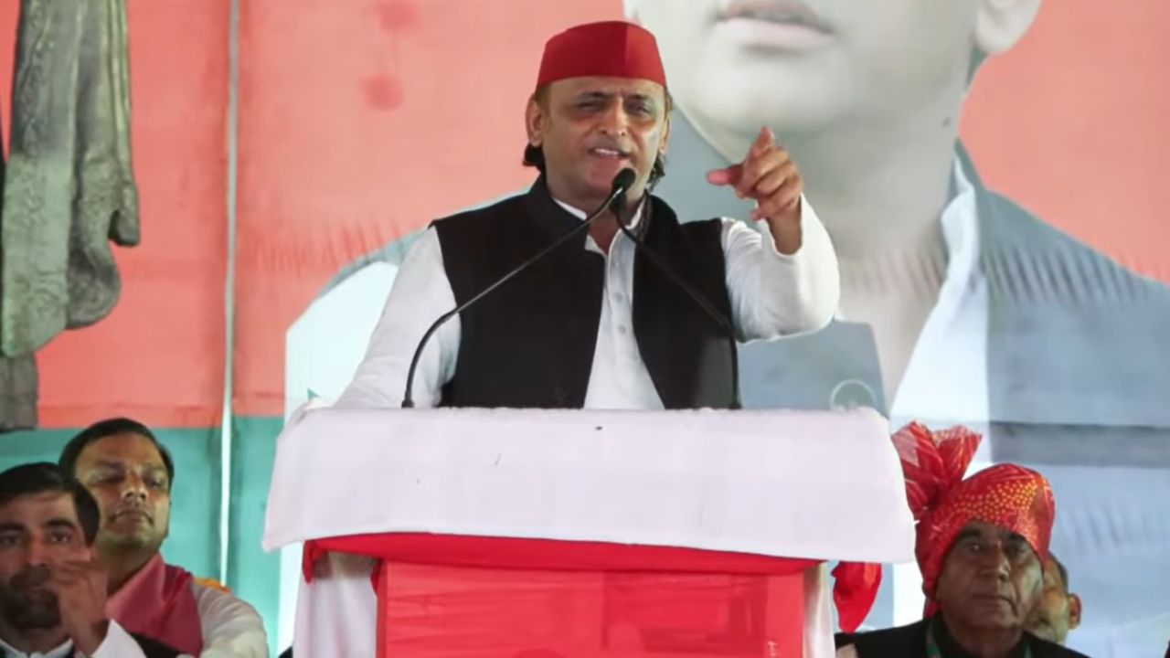 दादरी में गरजे अखिलेश यादव: नोएडा एयरपोर्ट के बारे में बोली ऐसी बात; भाजपा वालों के छूटे पसीने!