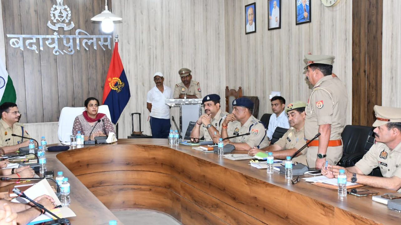 कमान संभालते ही एक्शन मोड में बदायूं की एसएसपी अंकिता शर्मा, थानों को दिए ये निर्देश