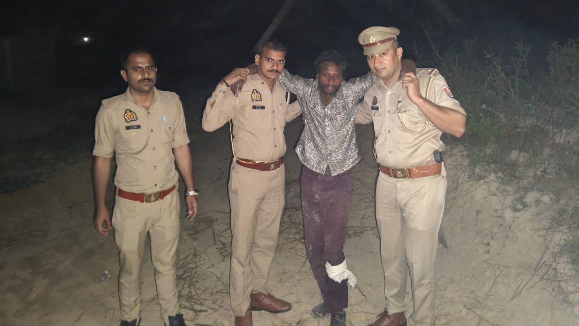 श्मशान घाट के पास घेराबंदी… अचानक चली गोली! 25 हजार का इनामी चोर ऐसे चढ़ा पुलिस के हत्थे