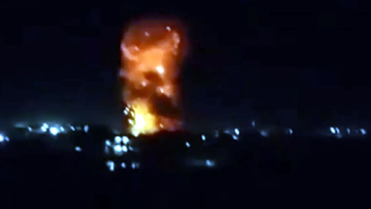 एशिया में फिर तनाव! पाकिस्तान ने काबुल पर एयरस्ट्राइक, 5 जोरदार धमाके से मचा हड़कंप