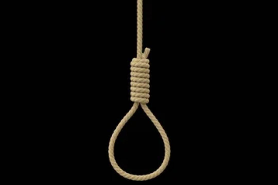 सोनभद्र में फोन पर झगड़े के बाद युवती ने दी जान, घर में मिला शव, पढ़िए पूरी खबर