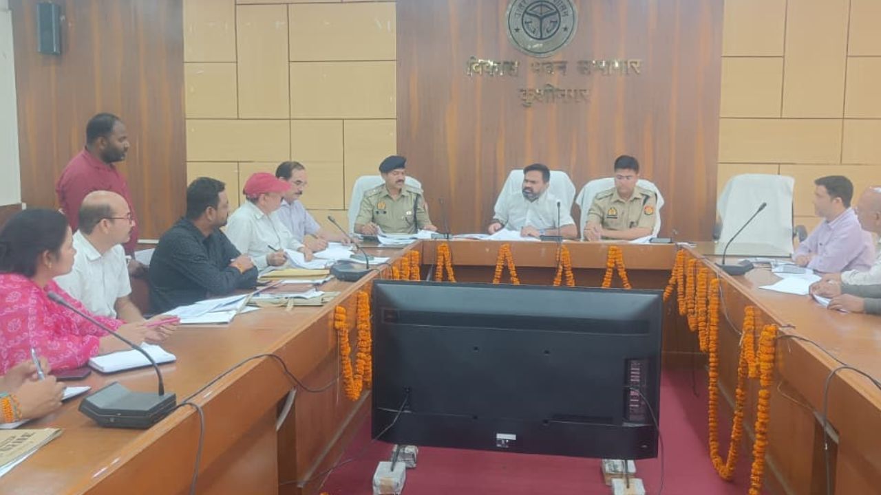 कुशीनगर: बैठक में सामने आए ऐसे फैसले, जिनसे बदल सकती है महिलाओं और बच्चों की जिंदगी