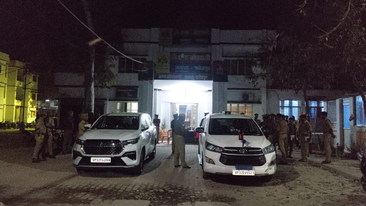 एक कमरे में तीन लाशें, जेब से मिला सुसाइड नोट… हैरान कर देगा फतेहपुर का ये सनसनीखेज मामला