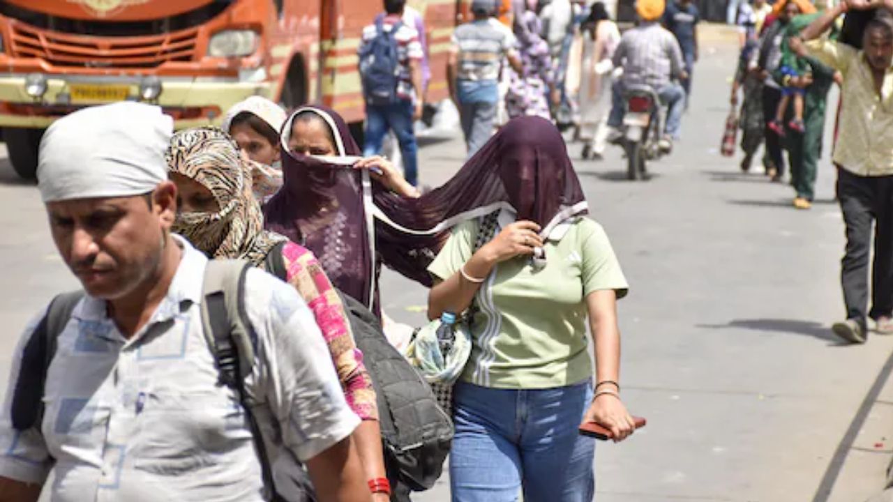 अभी तो मार्च है… फिर भी 40°C का खतरा! UP के इन जिलों में बढ़ेगी झुलसाने वाली गर्मी
