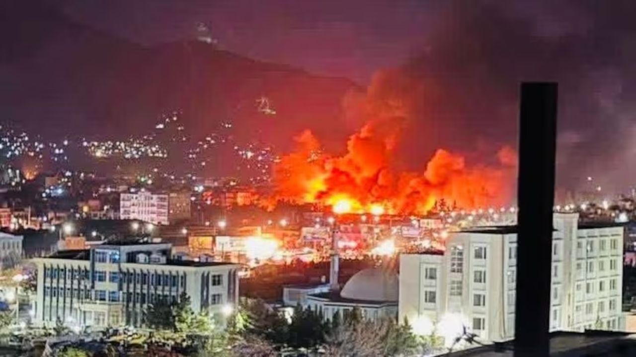 पाकिस्तान के काबुल में हुए एयर स्ट्राइक पर भारत का बड़ा बयान; एक झटके में बिछ गई 408 लोगों की लाश, पढ़ें पूरा मामला