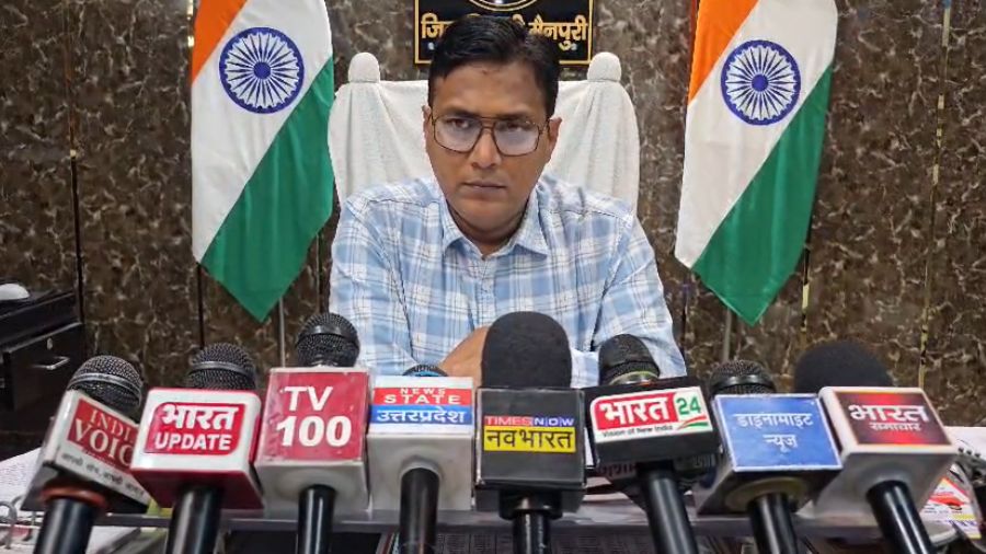 मैनपुरी में गैस सिलेंडर और पेट्रोल की कालाबाजारी पर सख्त एक्शन, डीएम अंजनी कुमार सिंह ने कहा- जेल भेज दूंगा