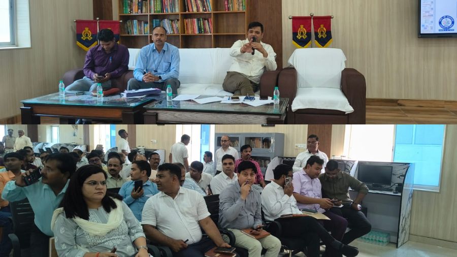 कुशीनगर में जनगणना-2027 की तैयारियां तेज, एडीएम वैभव मिश्रा ने दिया ये बड़ा बयान