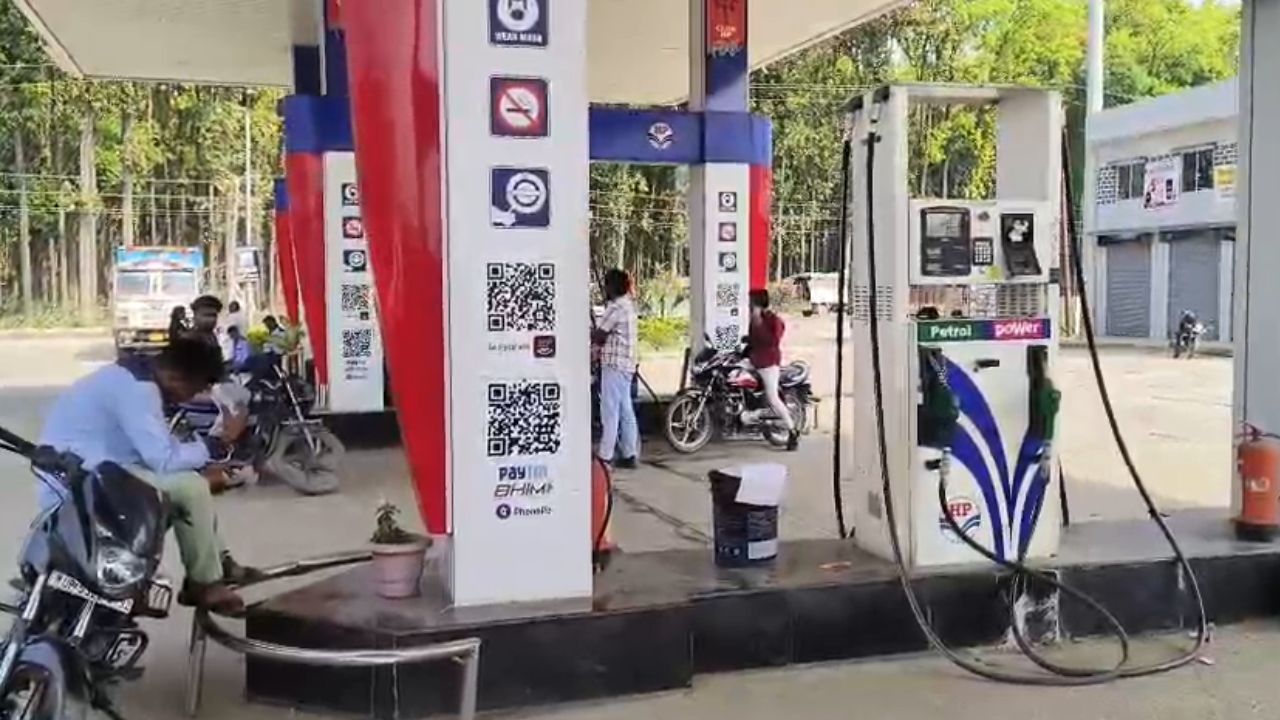 महराजगंज में देखिए पेट्रोल पंपों के हाल, क्या सच में हो रही है दिक्कतें? सच्चाई जानिए इस रिपोर्ट में