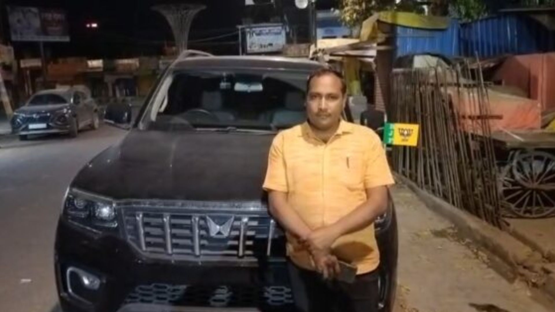 Raebareli News: देर रात स्कॉर्पियो पर हमला, शीशे चकनाचूर! भाजपा नेता की गाड़ी को बाइक सवारों ने बनाया निशाना