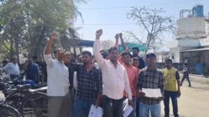 Raebareli News: NTPC में श्रमिकों का हंगामा, पारिश्रमिक न मिलने पर जोरदार प्रदर्शन