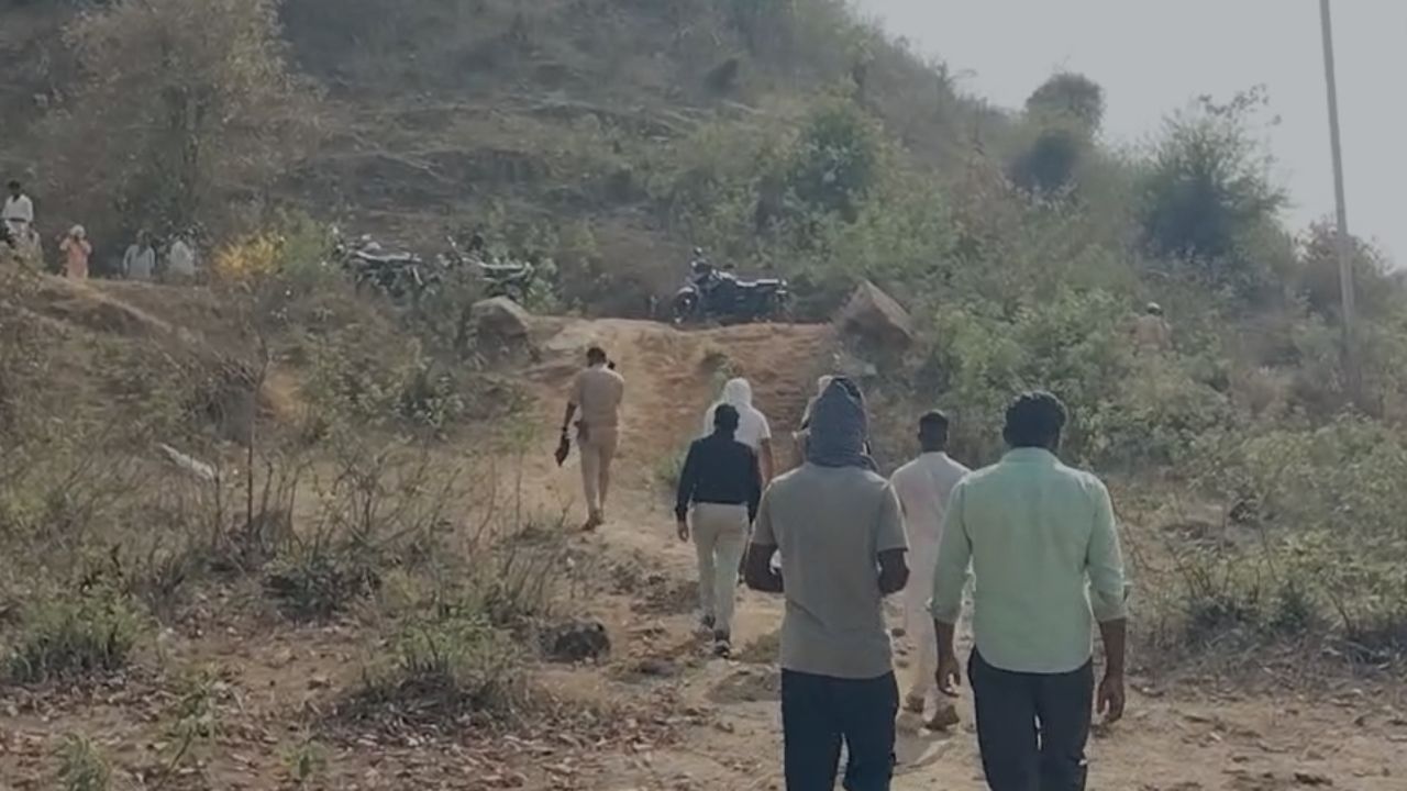 Sonbhadra News: सोन नदी के किनारे मिला लापता युवक का शव, परिजनों में मचा कोहराम