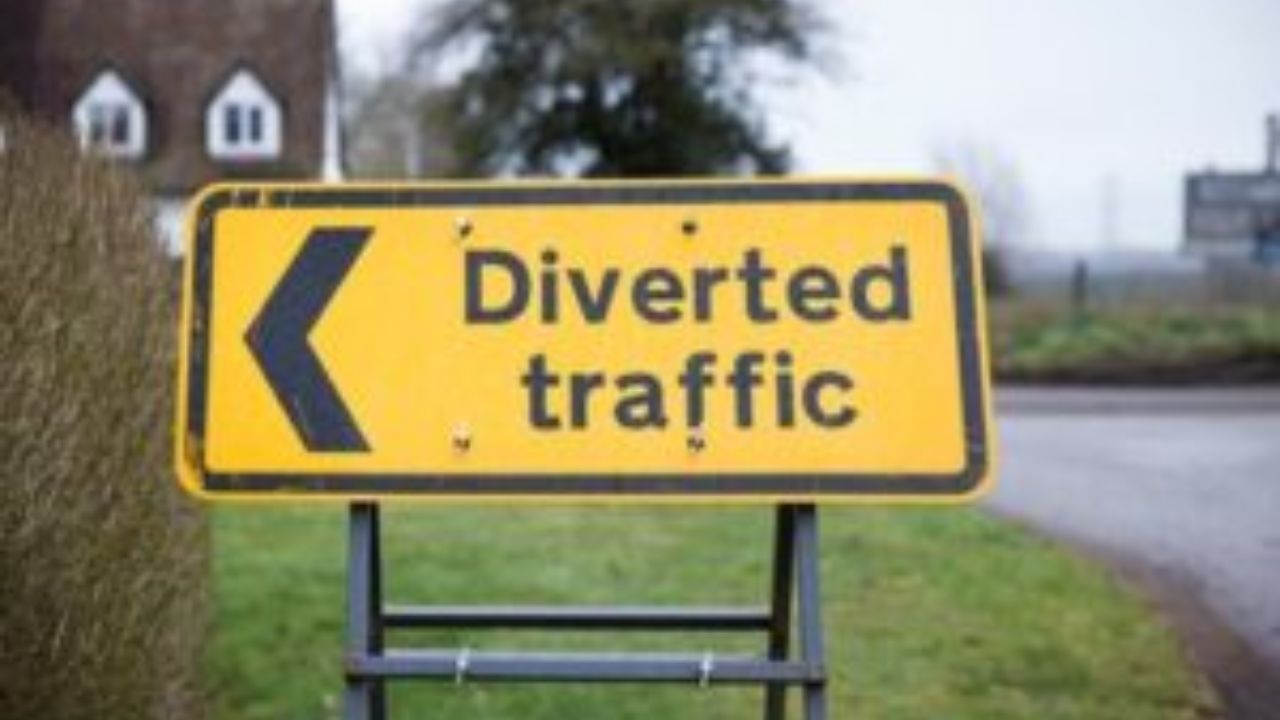 वीकेंड पर हल्द्वानी काठगोदाम मार्ग में व्यापक डायवर्जन, भारी वाहनों पर सख्त रोक