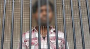 जहरखुरानी गैंग का भंडाफोड़, नशीला पानी पिलाकर यात्रियों को लूटने वाला शातिर गिरफ्तार